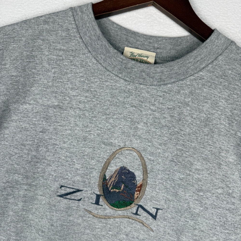 Vtg Fred Harvey Trading Company Zion T-Shirt Mens XL Embroidered National Park